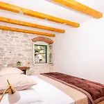 Apartment Deziderio *