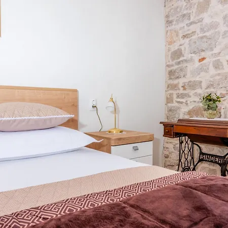 Apartman Deziderio *