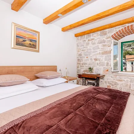 Apartman Deziderio *